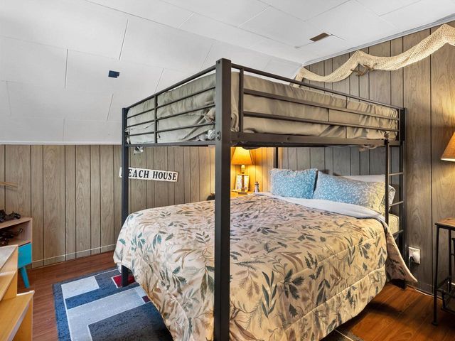 987 S LAKE MICHIGAN DRIVE, Sturgeon Bay, WI 54235