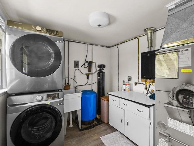 987 S LAKE MICHIGAN DRIVE, Sturgeon Bay, WI 54235