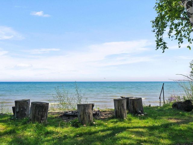 987 S LAKE MICHIGAN DRIVE, Sturgeon Bay, WI 54235