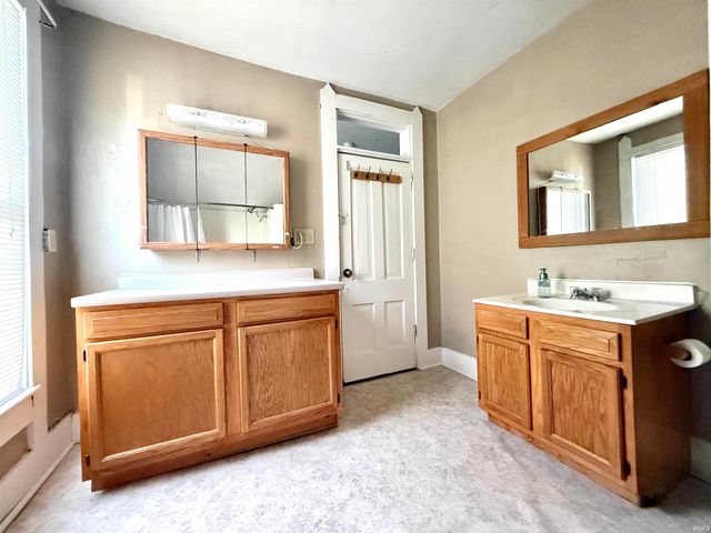 3748 S Race Street, Marion, IN 46953