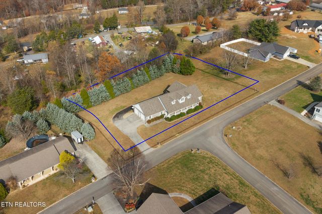 1220 Whaleys Overlook, Kodak, TN 37764