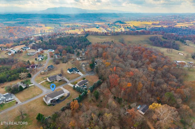 1220 Whaleys Overlook, Kodak, TN 37764