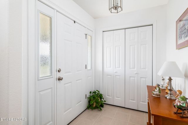 1220 Whaleys Overlook, Kodak, TN 37764