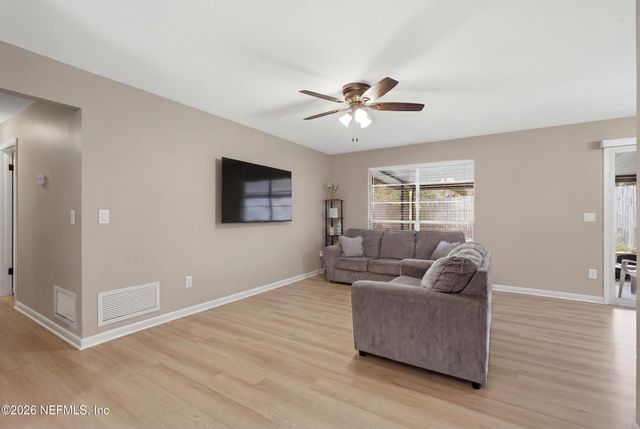 10620 HAMPTON Road, Jacksonville, FL 32257
