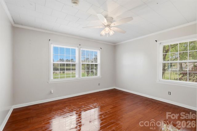 2670 N Olivers Road, Newton, NC 28658