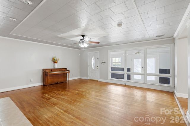 2670 N Olivers Road, Newton, NC 28658