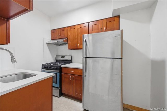 1850 Unionport Road, Bronx, NY 10462