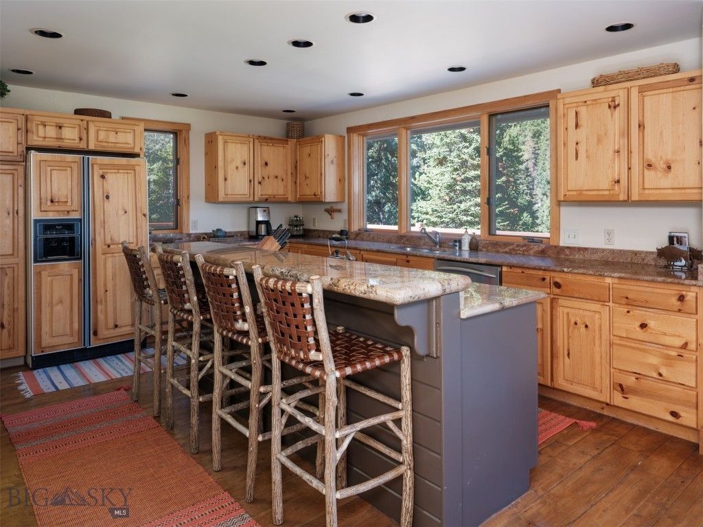 27 Low Dog Road, Big Sky, MT 59716 photo 10