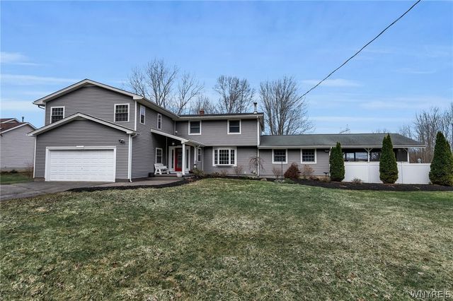 5755 Fisk Road, Pendleton, NY 14094