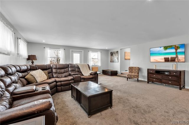 5755 Fisk Road, Pendleton, NY 14094