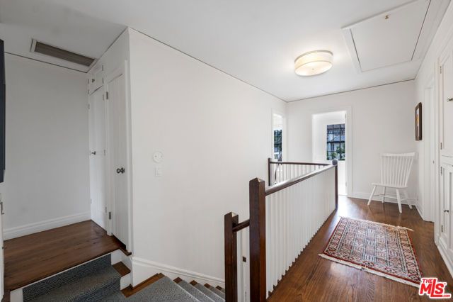 4530 W 8th Street, Los Angeles, CA 90005