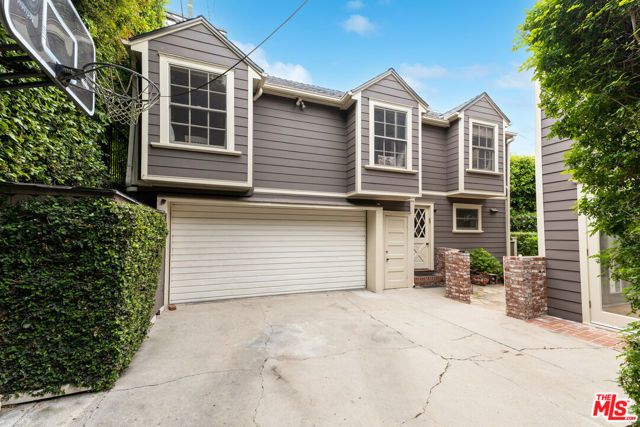 4530 W 8th Street, Los Angeles, CA 90005