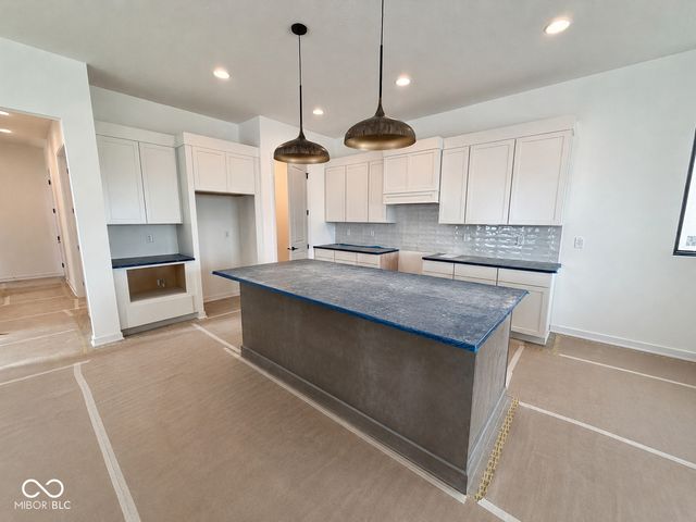 17296 Newton Main Street, Westfield, IN 46074