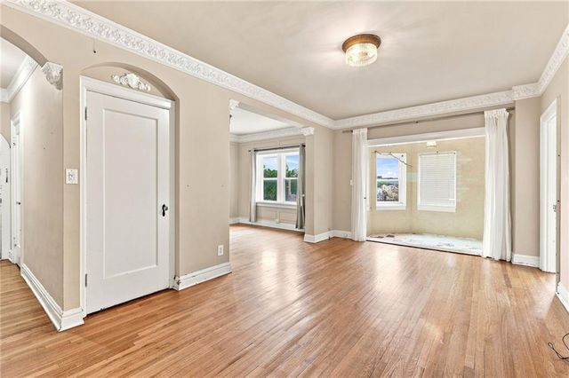 309 E Emanuel Cleaver Boulevard 404, Kansas City, MO 64112