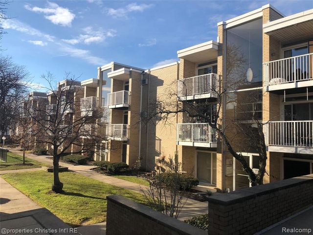 4917 Crooks Road H4, Royal Oak, MI 48073