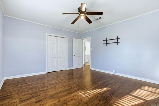 24 Bellemeade Dr, Little Rock, AR 72204