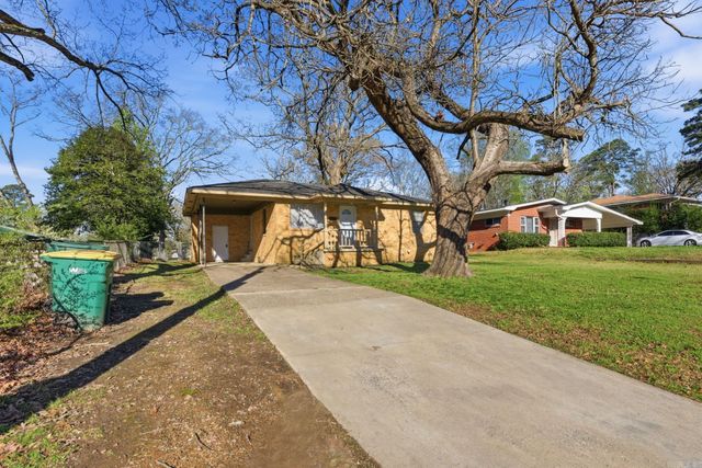 24 Bellemeade Dr, Little Rock, AR 72204