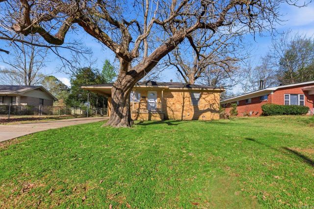 24 Bellemeade Dr, Little Rock, AR 72204