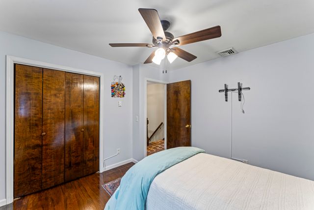 8 Glenview Road, Sherman, CT 06784