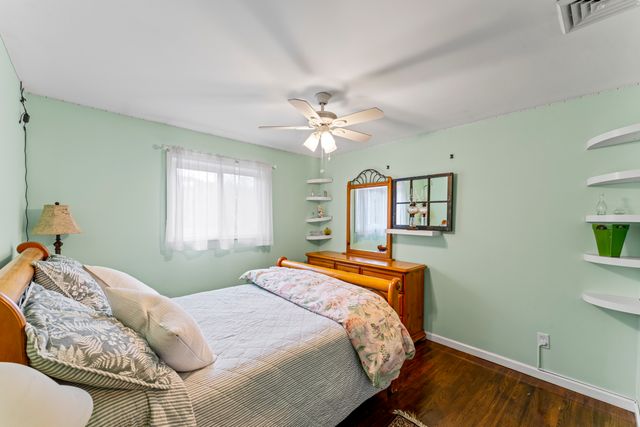 8 Glenview Road, Sherman, CT 06784