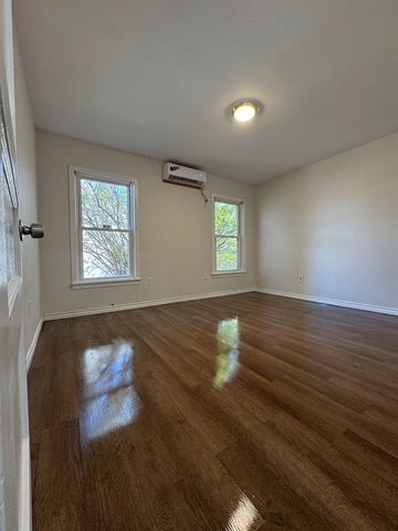 1209 W 24th St, Odessa, TX 79763