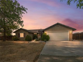 22404 Broken Lance Court, Apple Valley, CA 92307