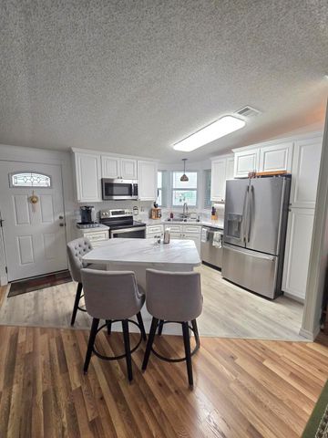 1613 SW 35 Circle, Okeechobee, FL 34974