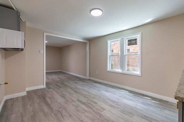 2604 Schrage Avenue, Whiting, IN 46394