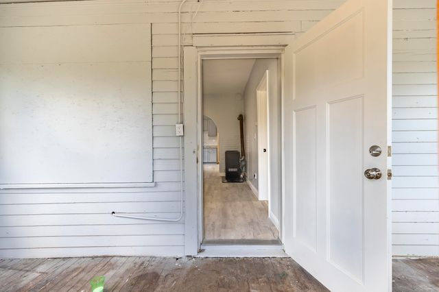 2604 Schrage Avenue, Whiting, IN 46394