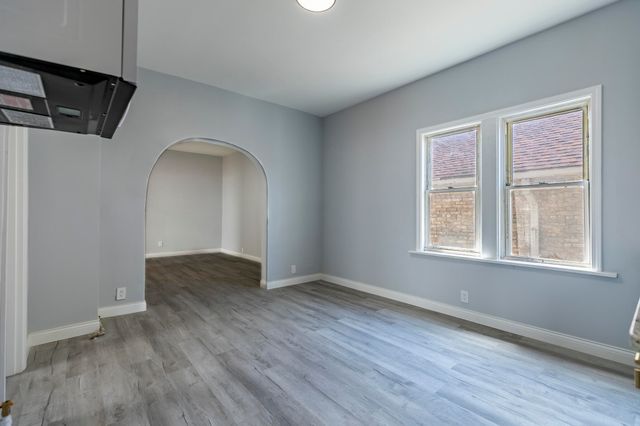 2604 Schrage Avenue, Whiting, IN 46394