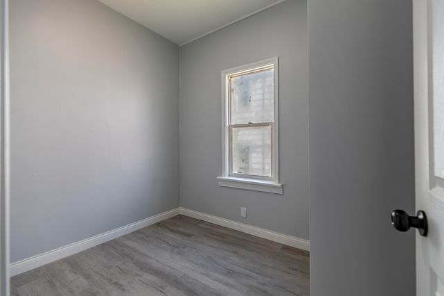 2604 Schrage Avenue, Whiting, IN 46394