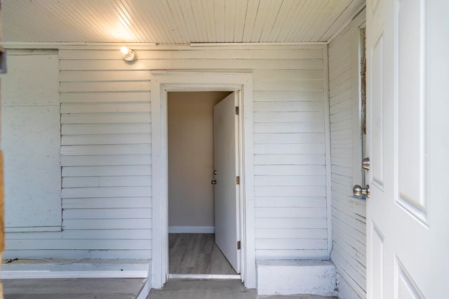 2604 Schrage Avenue, Whiting, IN 46394