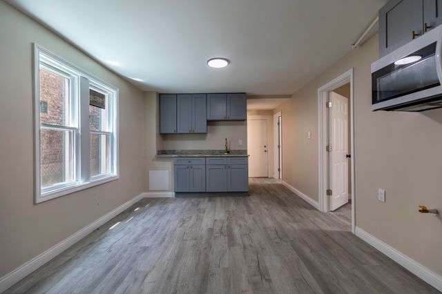 2604 Schrage Avenue, Whiting, IN 46394