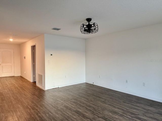 1740 CHATHAM GREEN CIRCLE, Ruskin, FL 33570