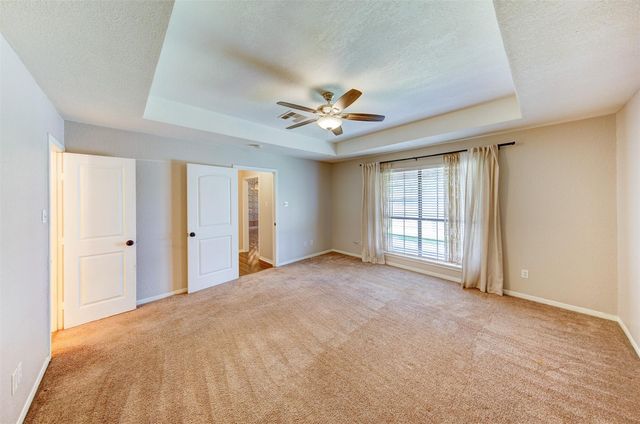 402 Live Oak Lane, Friendswood, TX 77546
