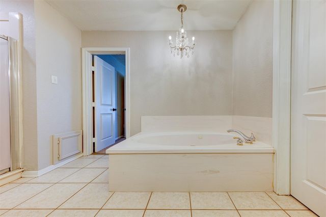 402 Live Oak Lane, Friendswood, TX 77546