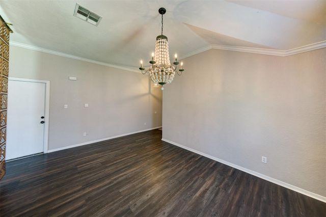 402 Live Oak Lane, Friendswood, TX 77546