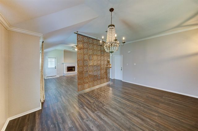 402 Live Oak Lane, Friendswood, TX 77546