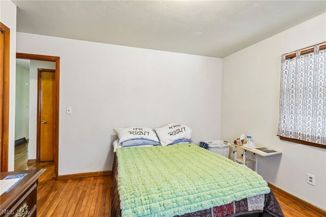 3855,3871 N Broadway, Geneva, OH 44041