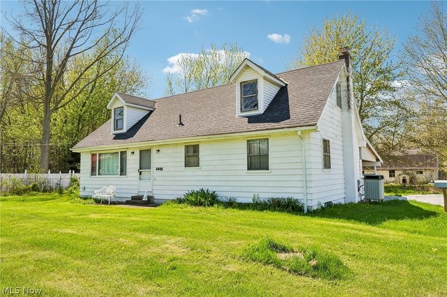 3855,3871 N Broadway, Geneva, OH 44041