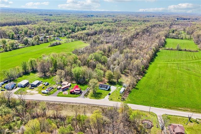 3855,3871 N Broadway, Geneva, OH 44041