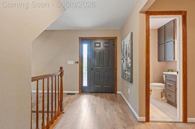 3325 Proctor Lane, Oakland Charter Township, MI 48363