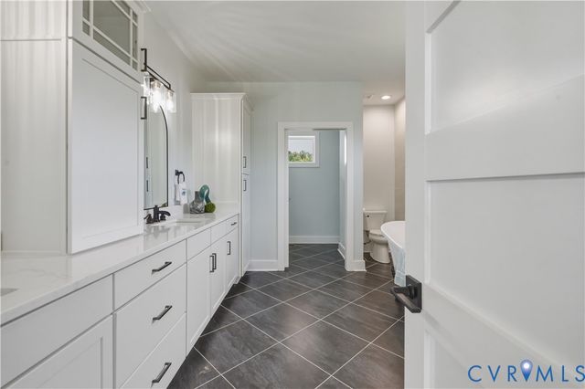 1355 Cowart Rd, Lottsburg, VA 22511