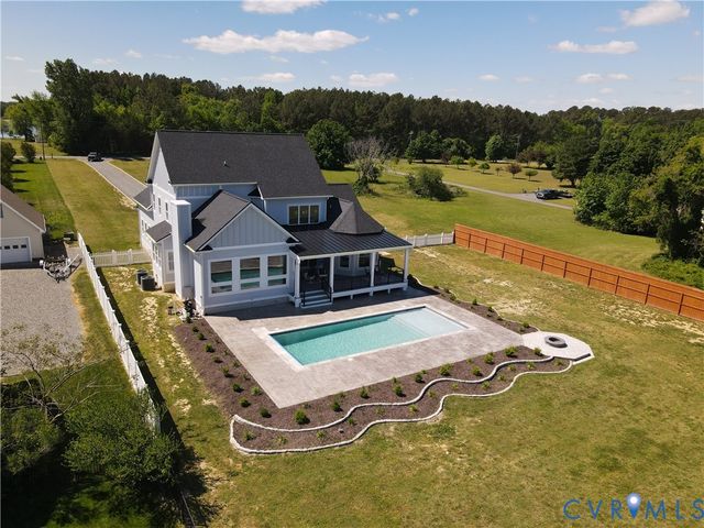 1355 Cowart Rd, Lottsburg, VA 22511