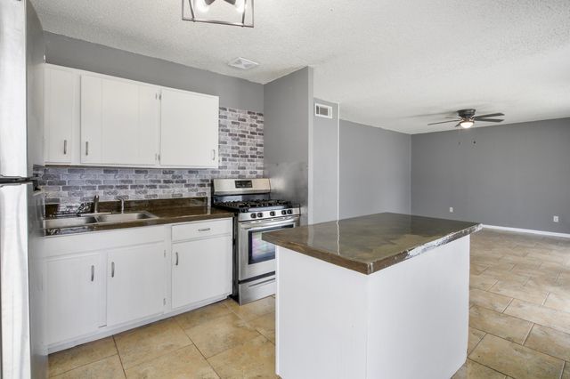 1104 Anderson Dr, Leesville, LA 71446