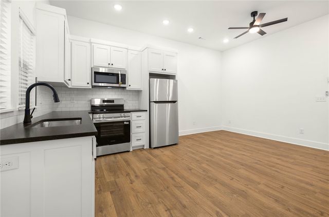 531 S Wood Avenue 4, Fayetteville, AR 72701