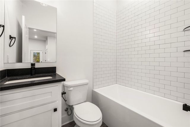 531 S Wood Avenue 4, Fayetteville, AR 72701