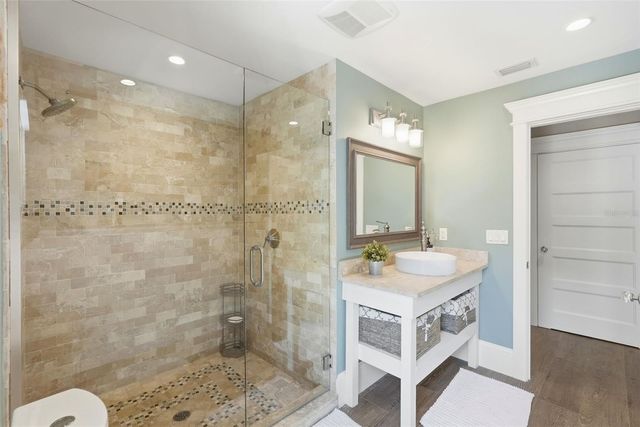 213 84TH STREET, Holmes Beach, FL 34217