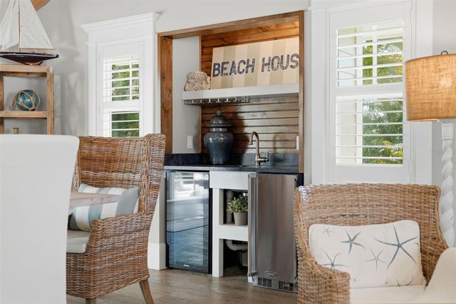 213 84TH STREET, Holmes Beach, FL 34217