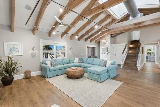 213 84TH STREET, Holmes Beach, FL 34217